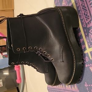 Dr. Martens Shriver Heel Boot